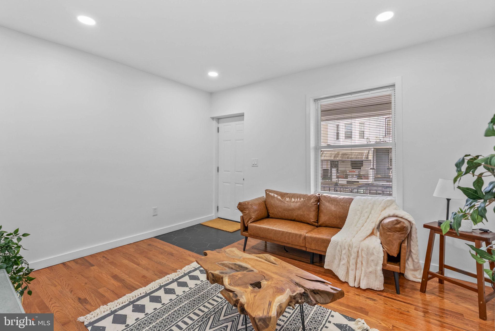 PHILADELPHIA - Residential