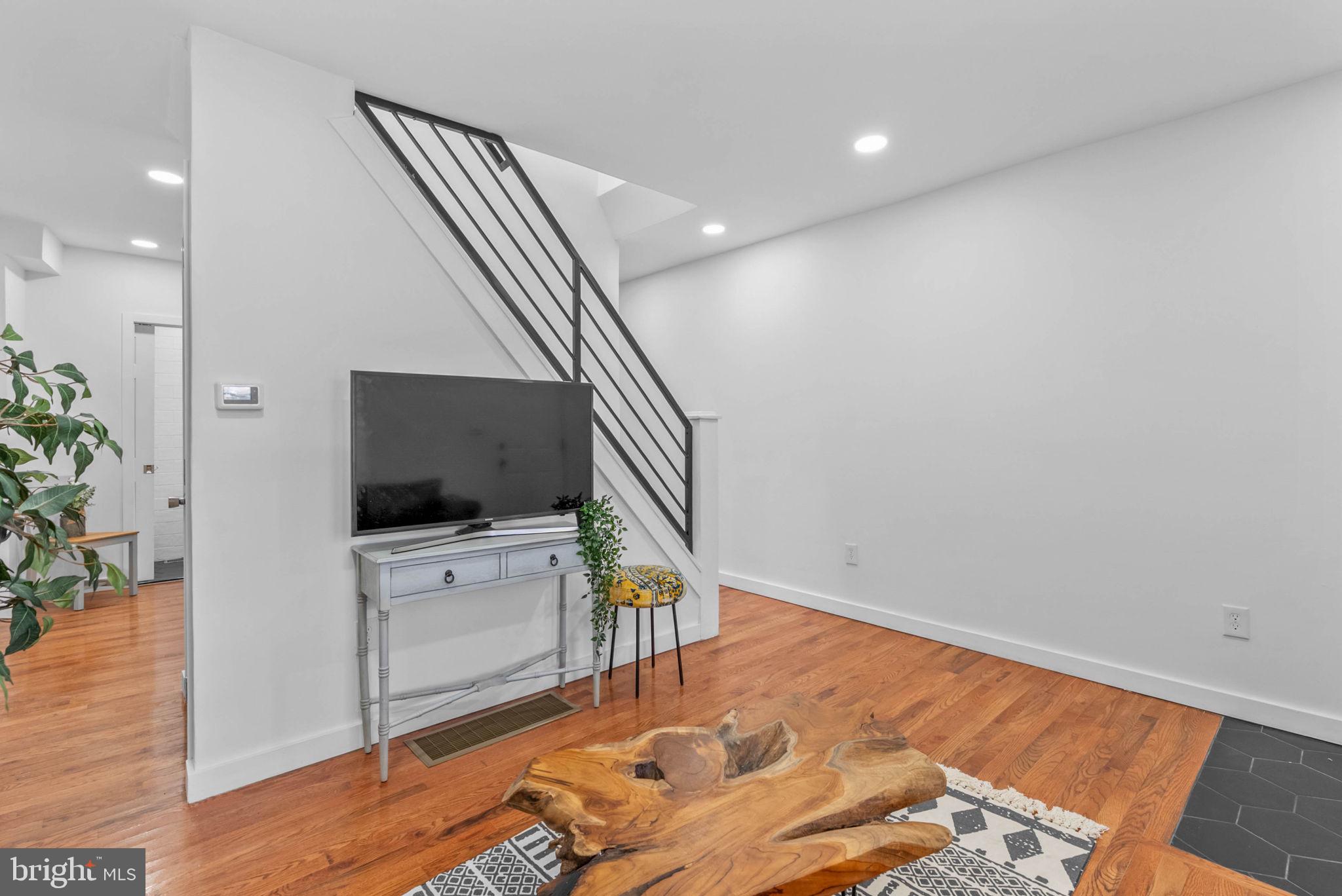 PHILADELPHIA - Residential