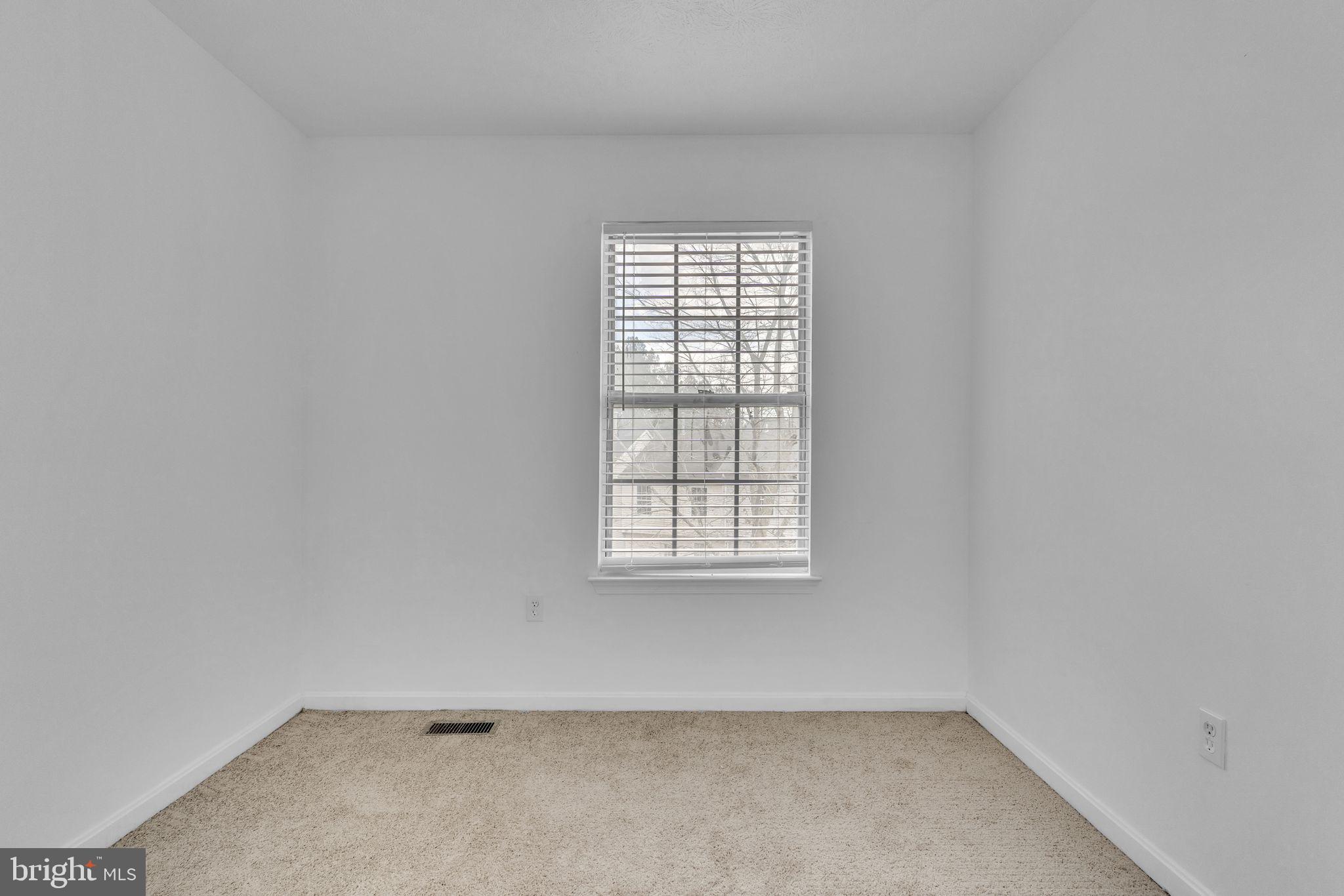 TOWNES AT WESTBURY - Residential Lease