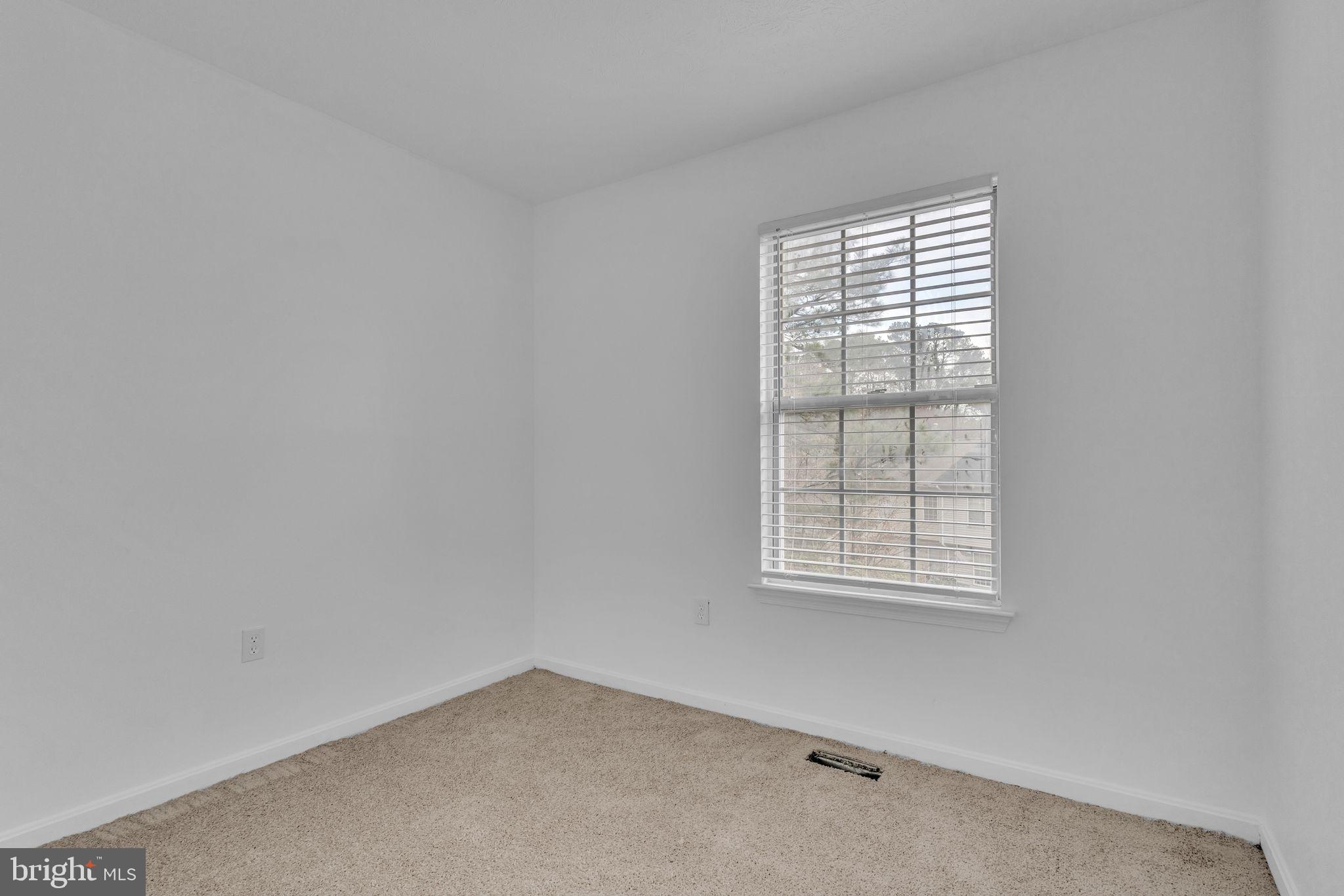 TOWNES AT WESTBURY - Residential Lease