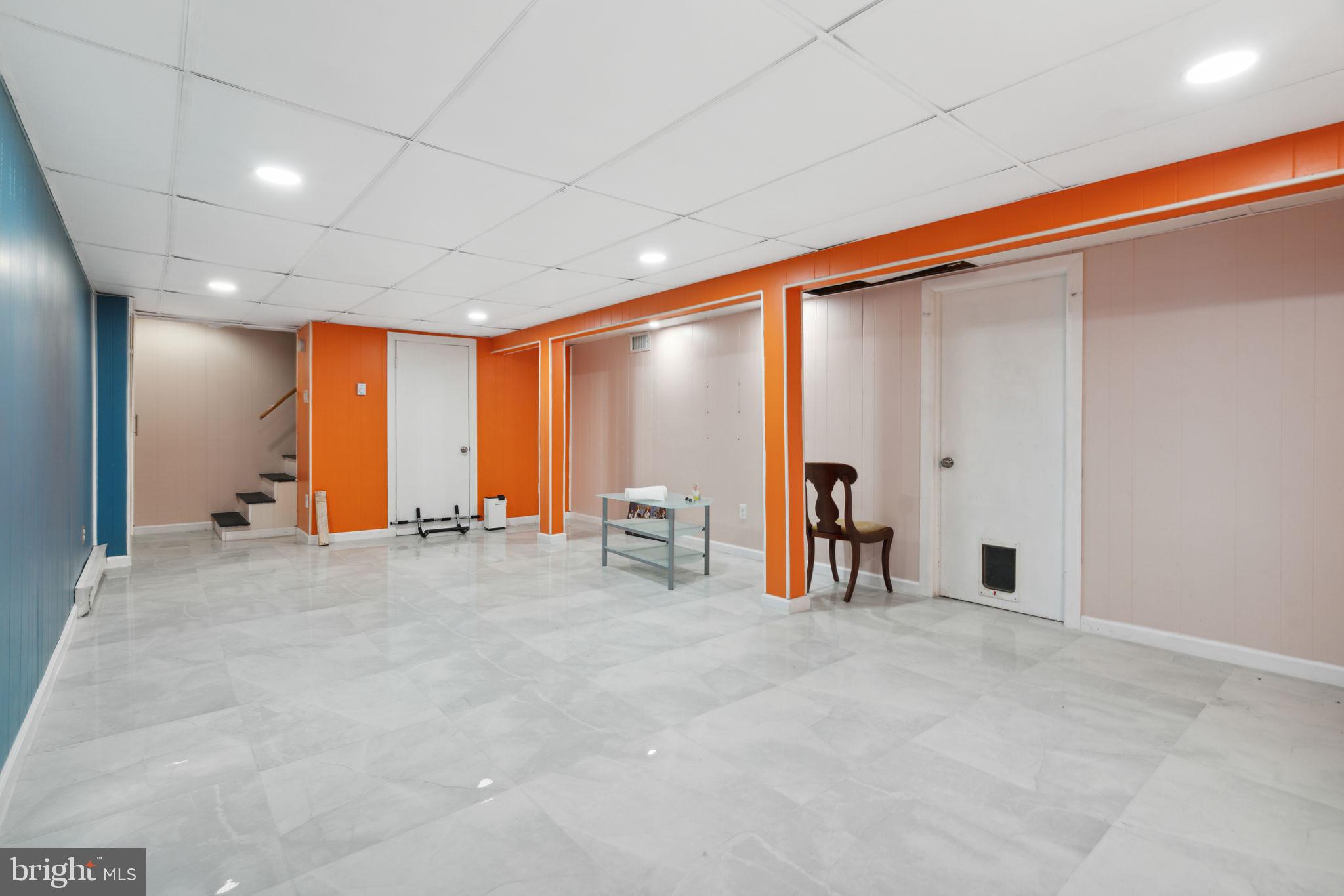 RIDLEY PARK - Residential Lease