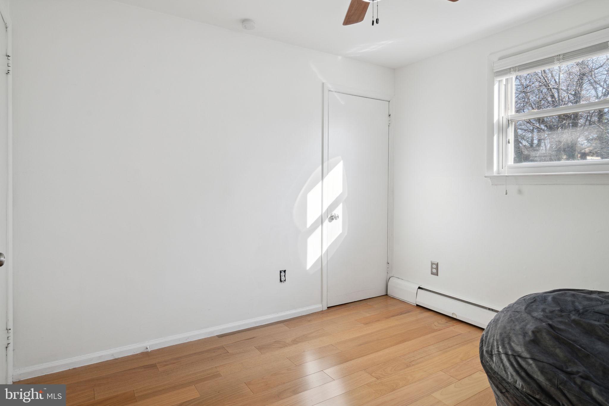 RIDLEY PARK - Residential Lease