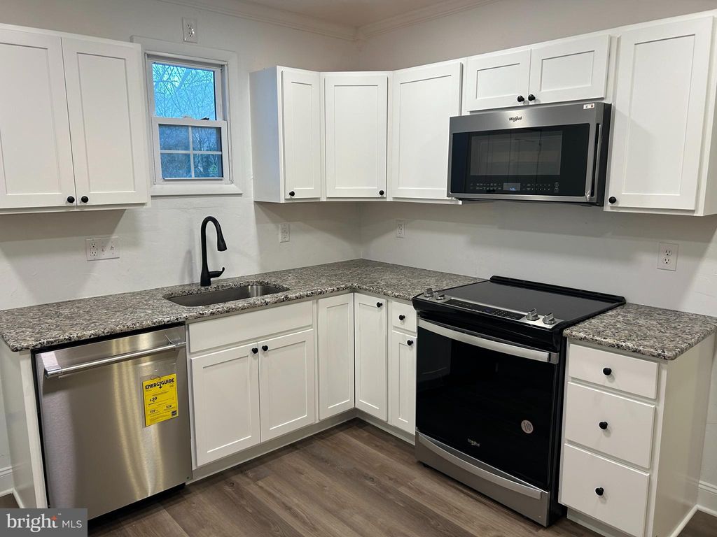 Photo of 119 W Ferdinand Street, Manheim, PA 17545 (MLS # PALA2049336)