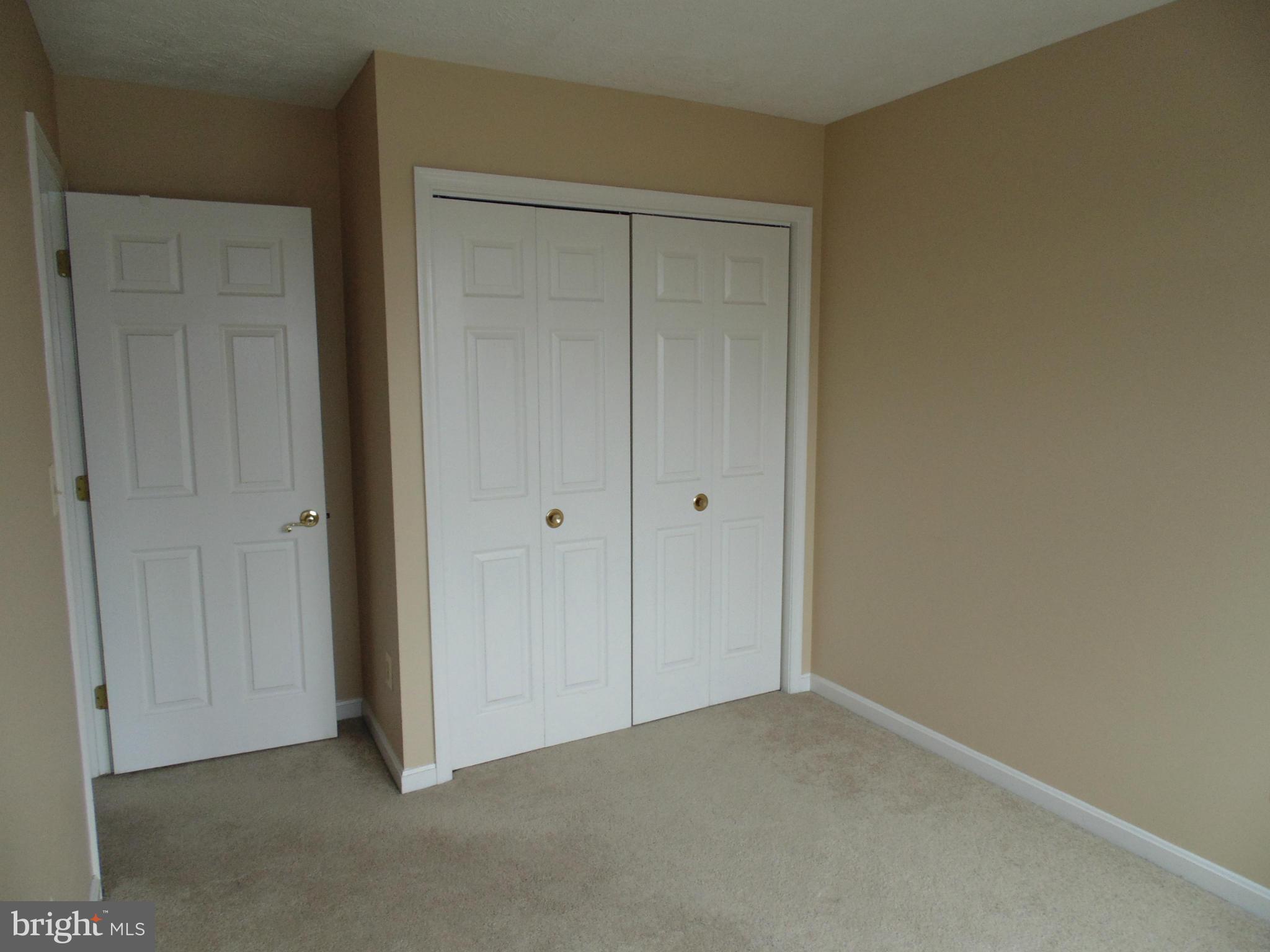 BLUE RIDGE FARMS - Residential Lease