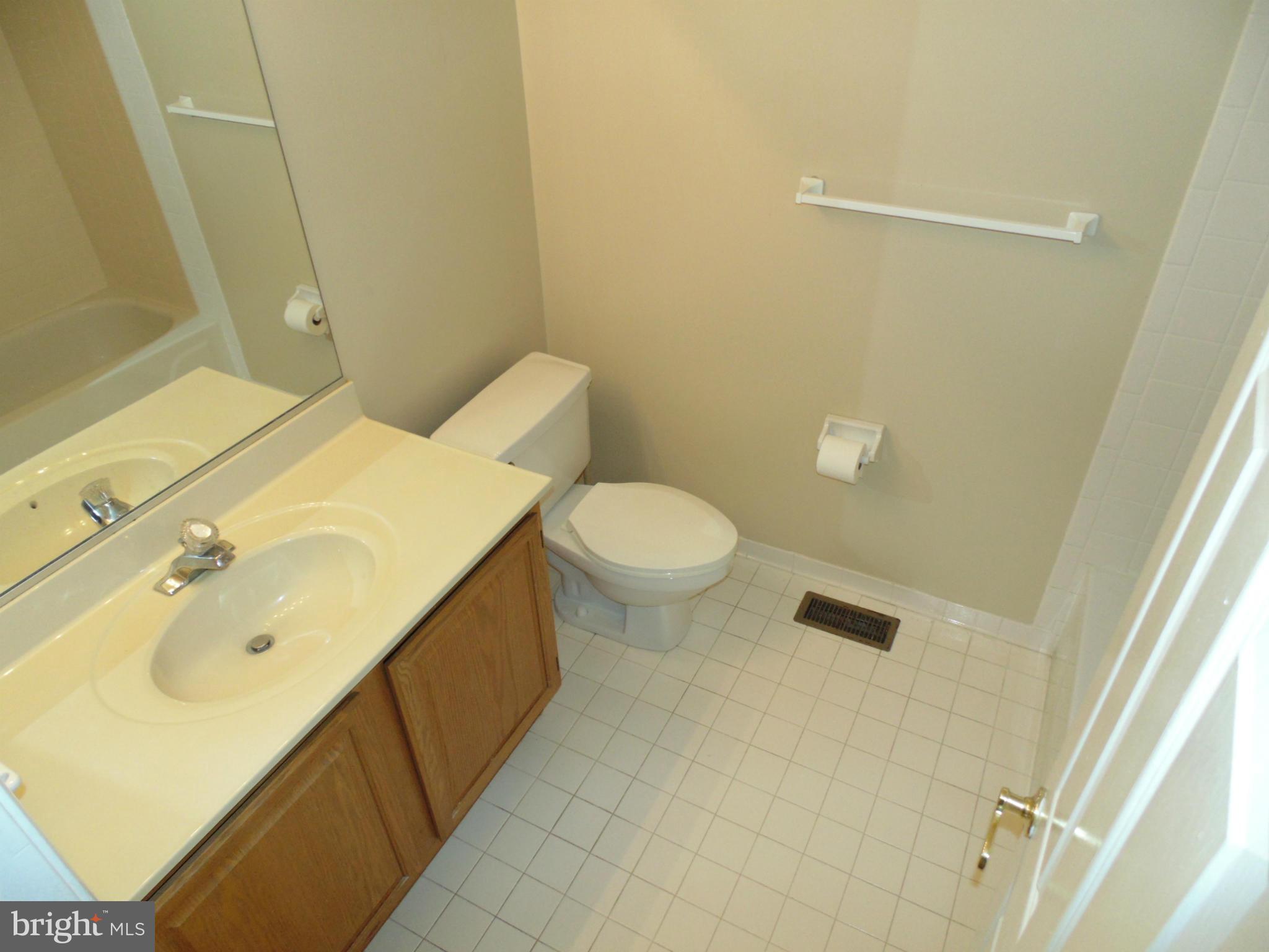 BLUE RIDGE FARMS - Residential Lease