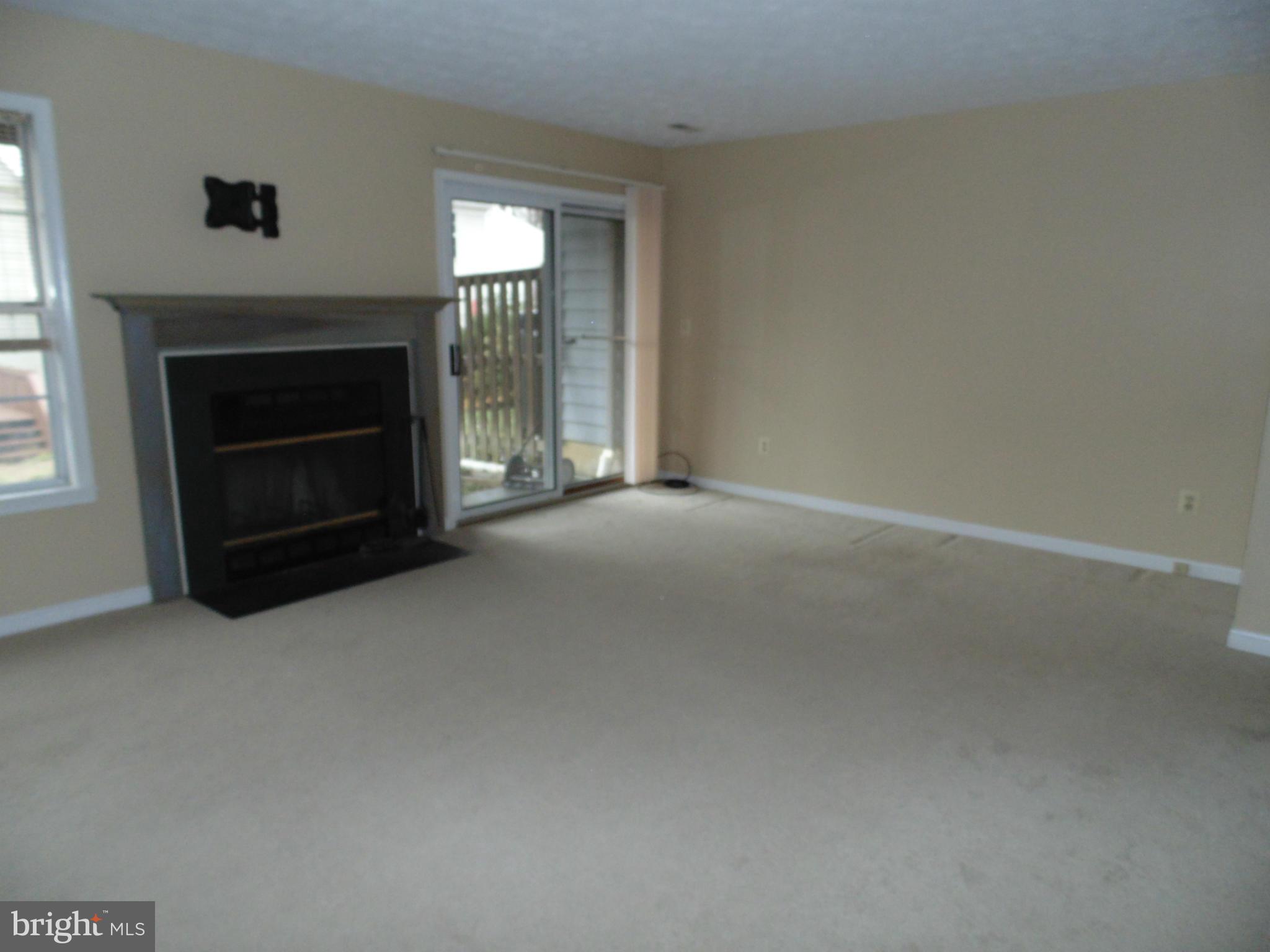 BLUE RIDGE FARMS - Residential Lease