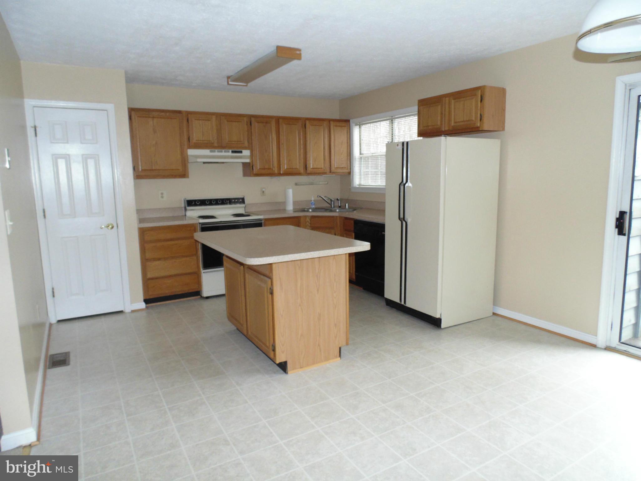 BLUE RIDGE FARMS - Residential Lease