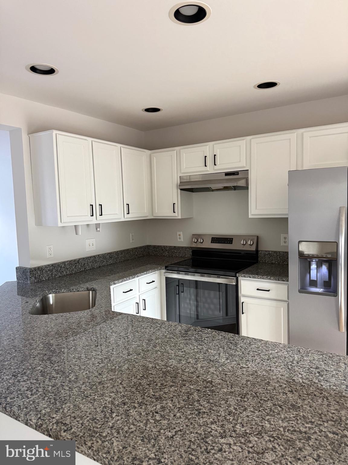 WELLINGTON/CLOVERHILL - Residential