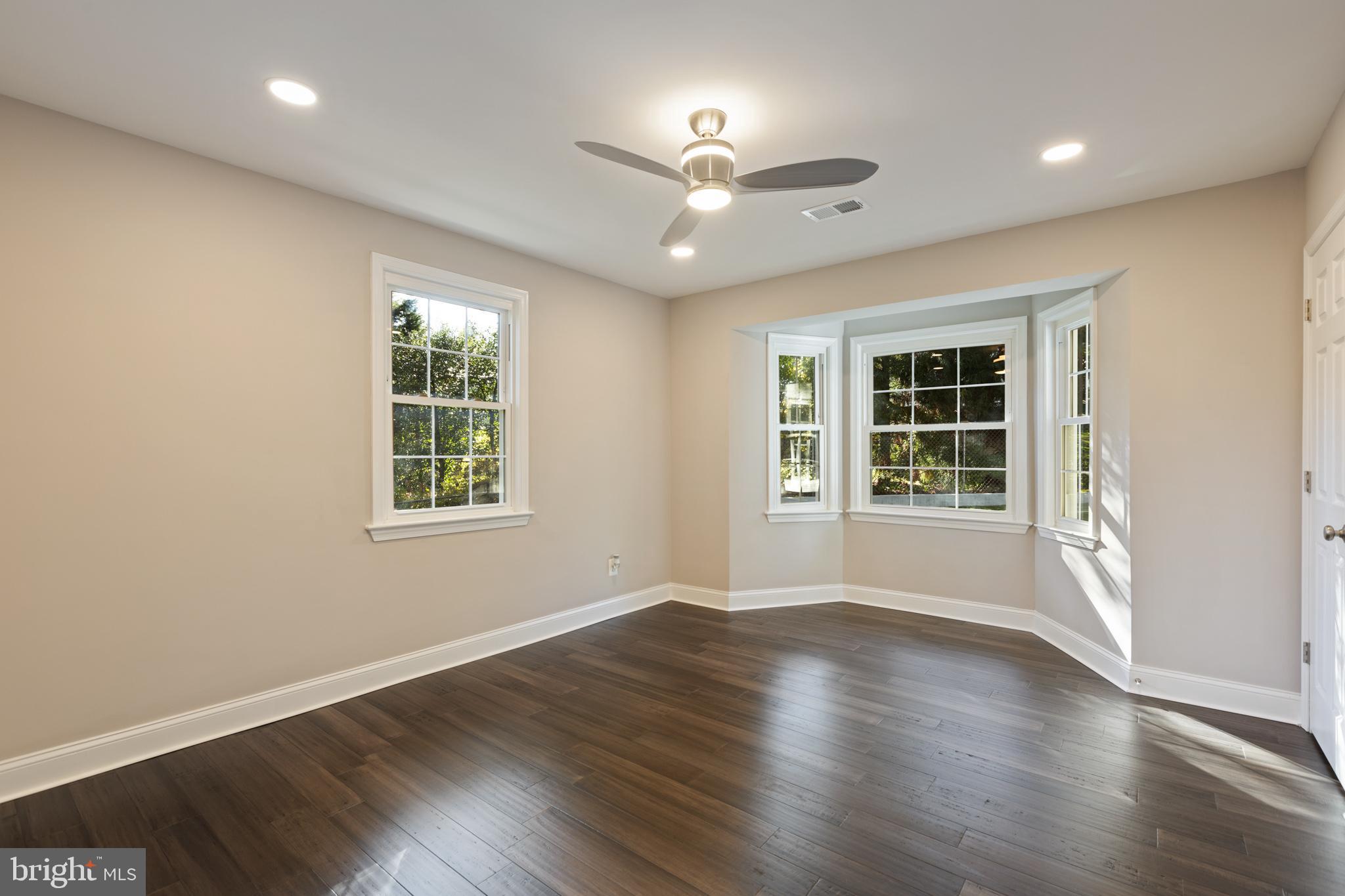 NORTHWOOD - Residential