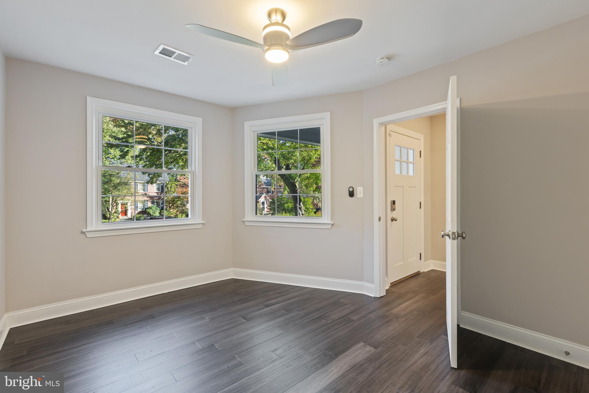 NORTHWOOD - Residential