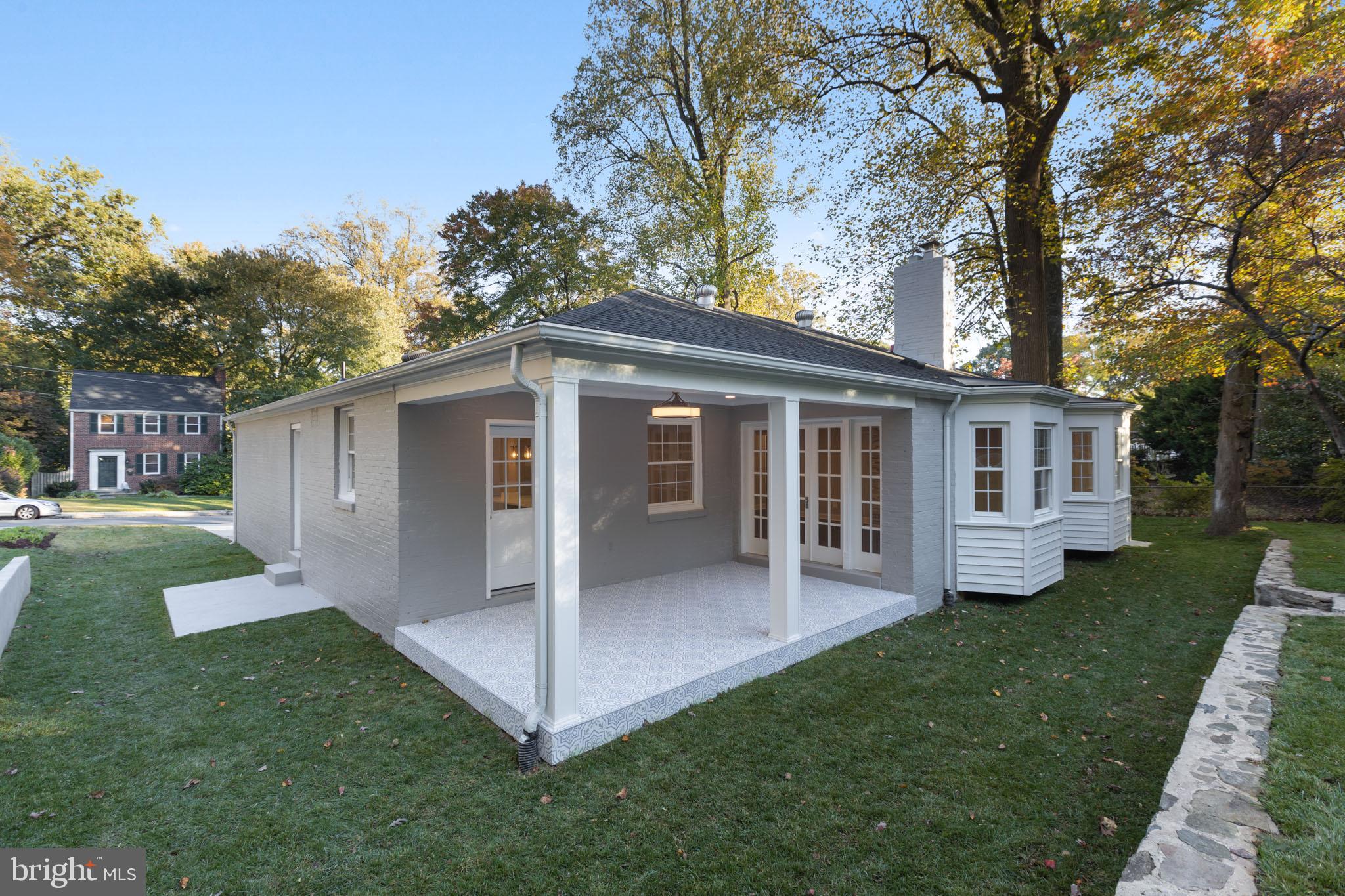 NORTHWOOD - Residential