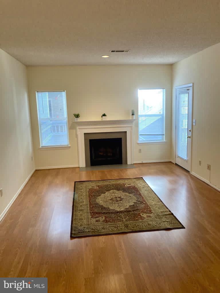 STONECROFT CONDO - Residential Lease