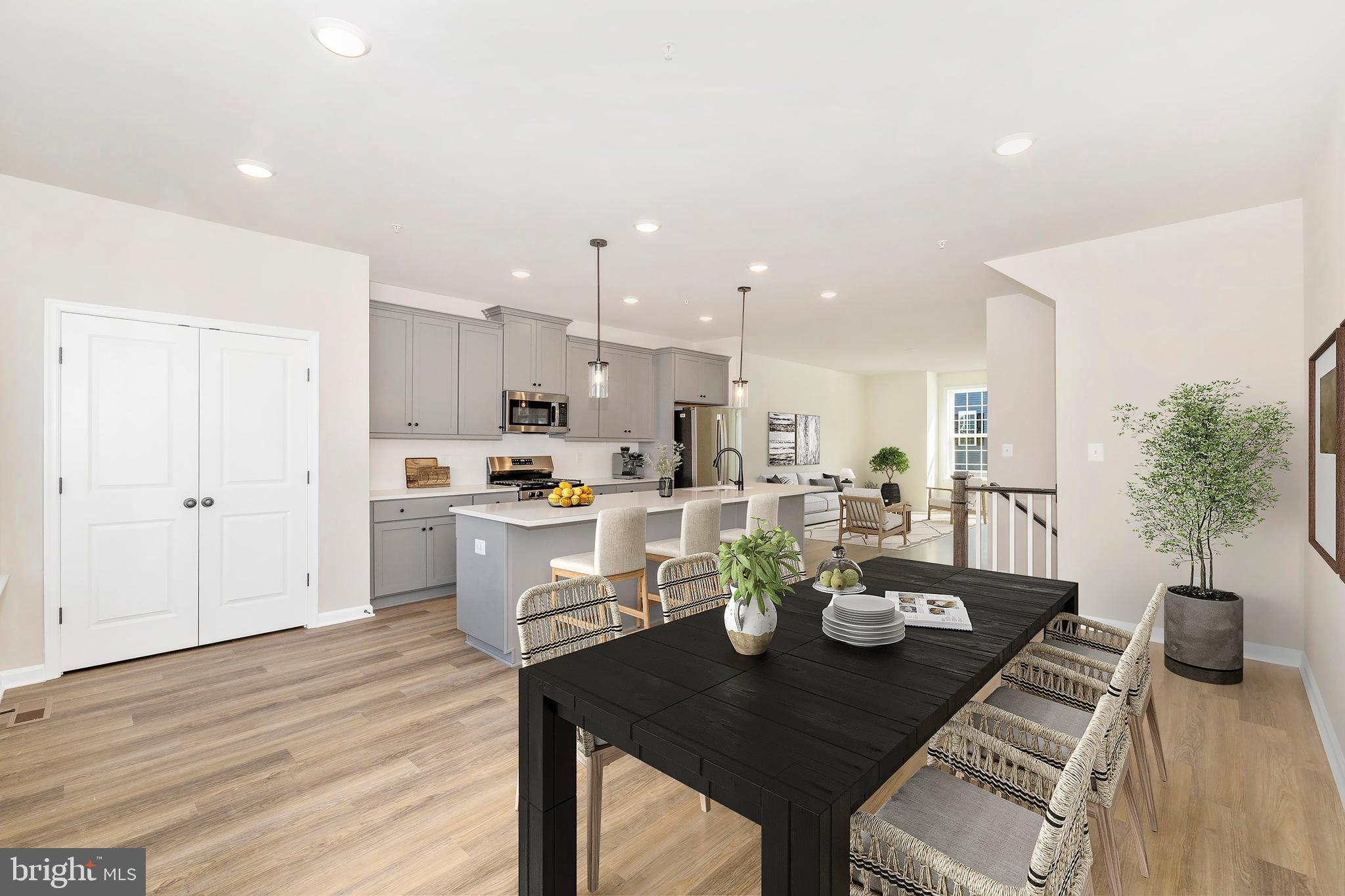 SPRING BANK - Residential