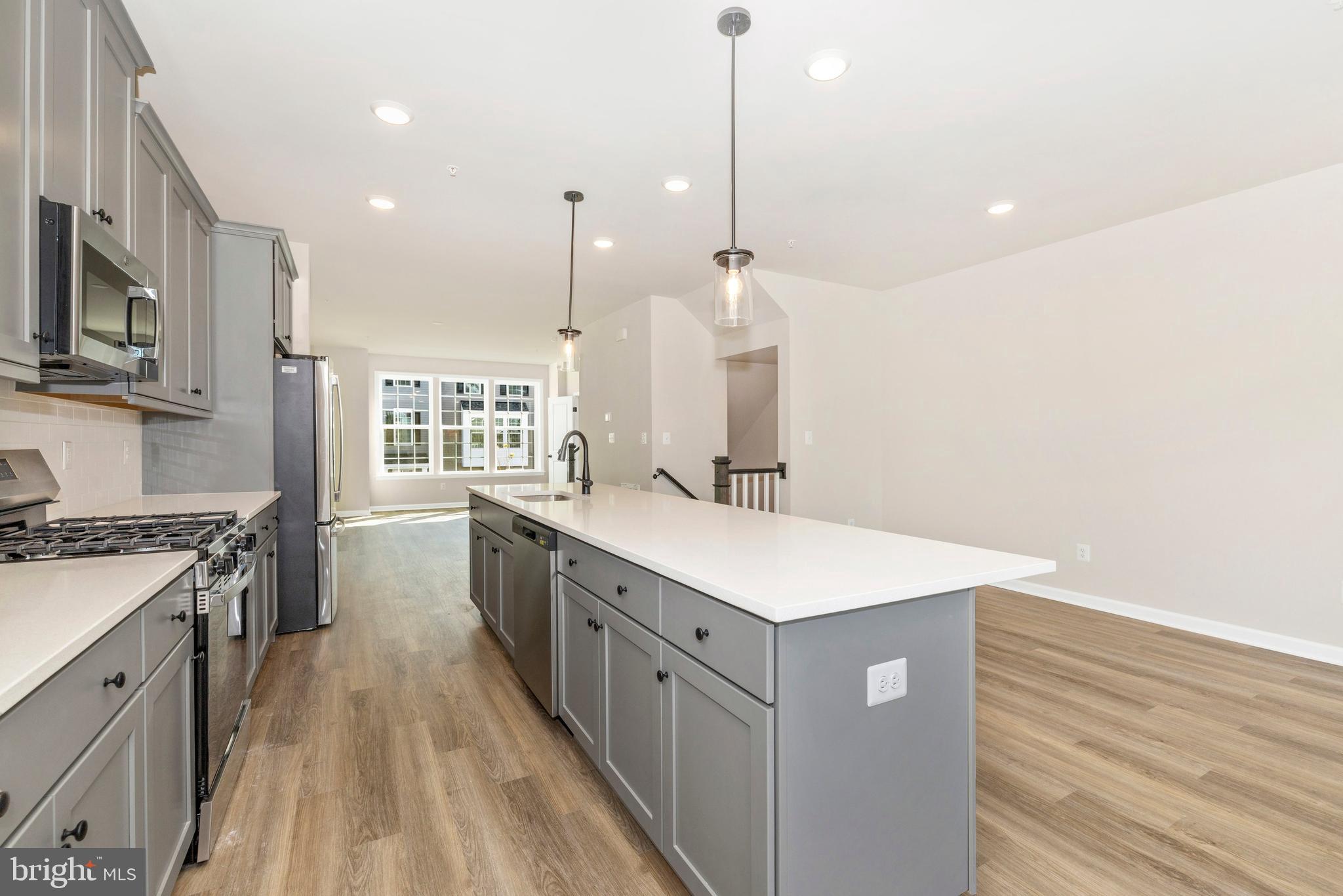 SPRING BANK - Residential