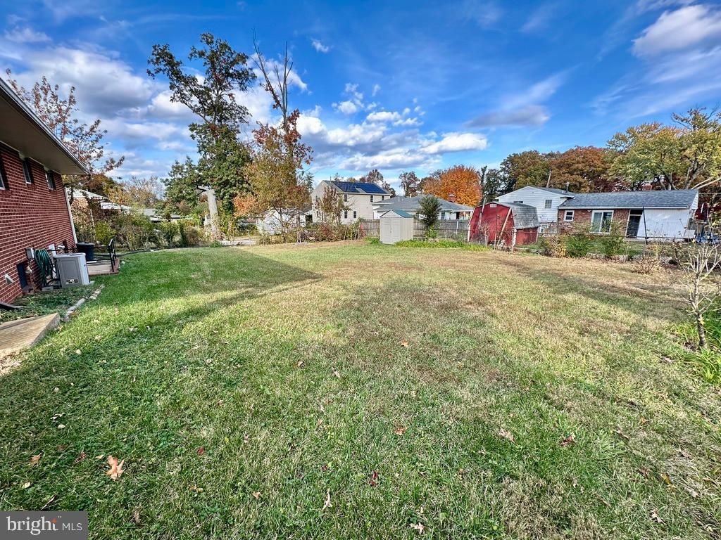 Photo of 6928 Ruskin Street, SPRINGFIELD, VA 22150 (MLS # VAFX2277782)