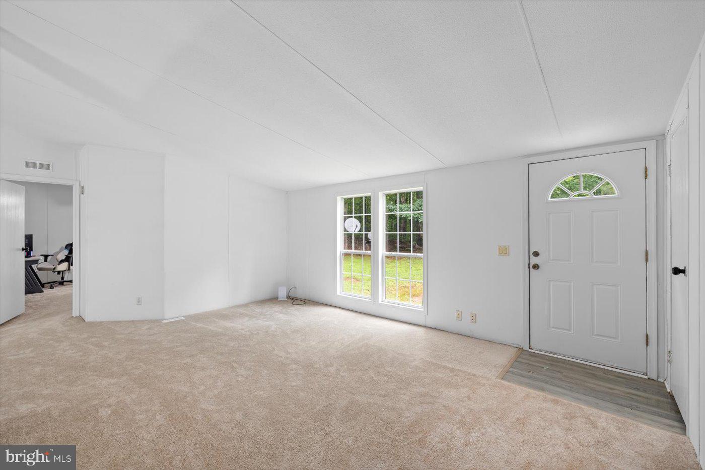 3701 LABRADOR LANE
