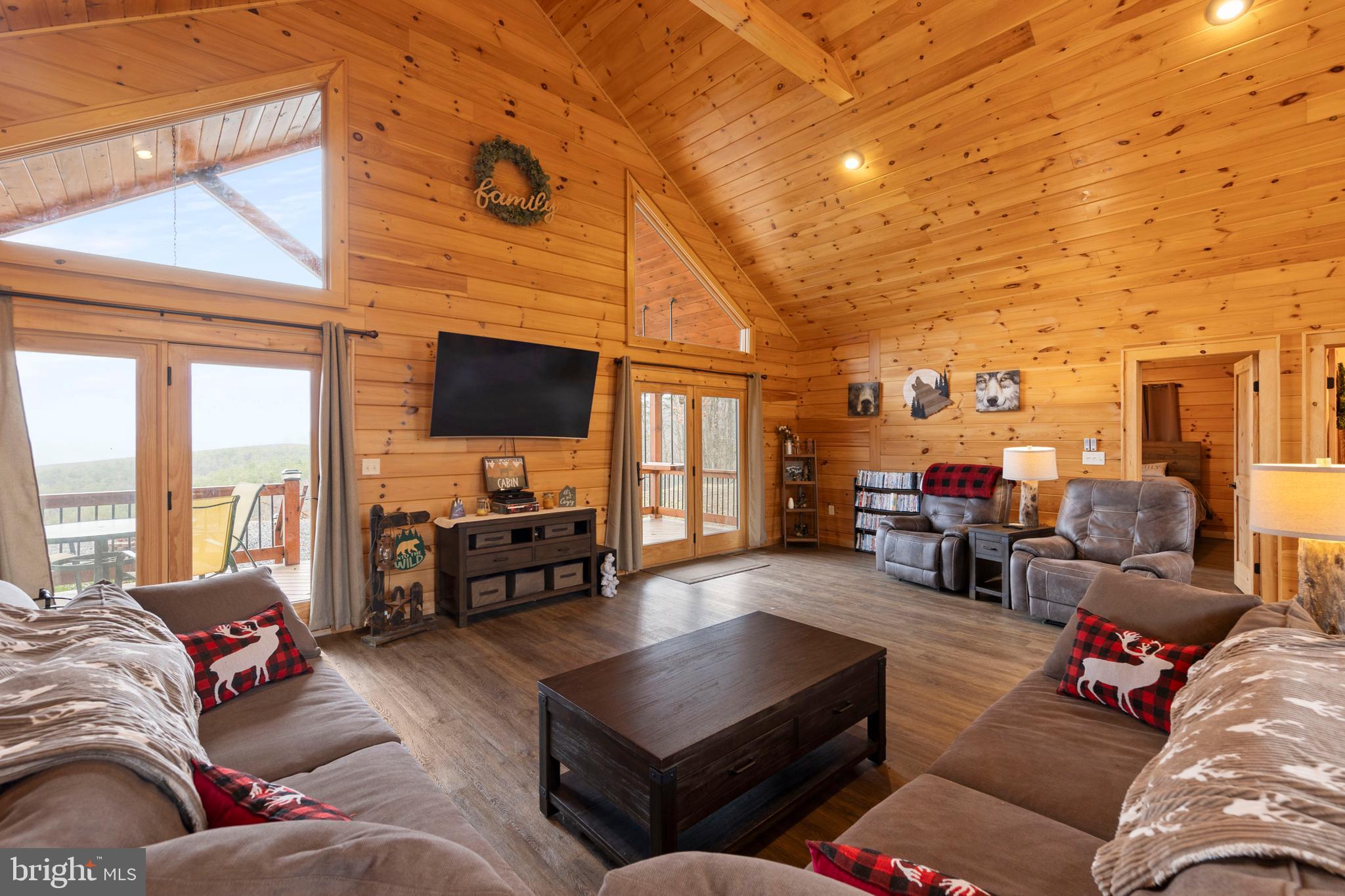 THE WOODLANDS - Residential