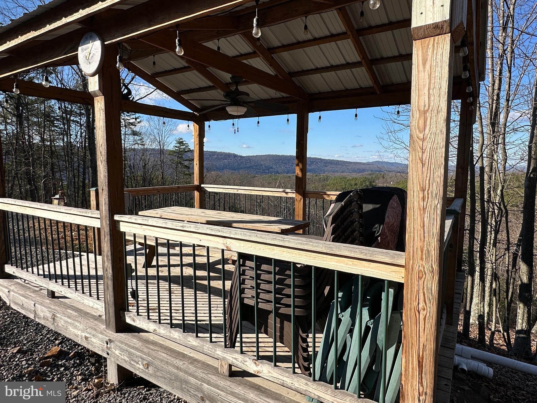 THE WOODLANDS - Residential