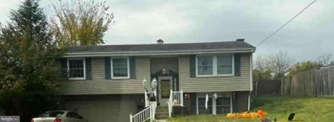 Homes For Sale - 102 Narragansett Drive<br/> Allegheny County, MCKEESPORT, PA 15135