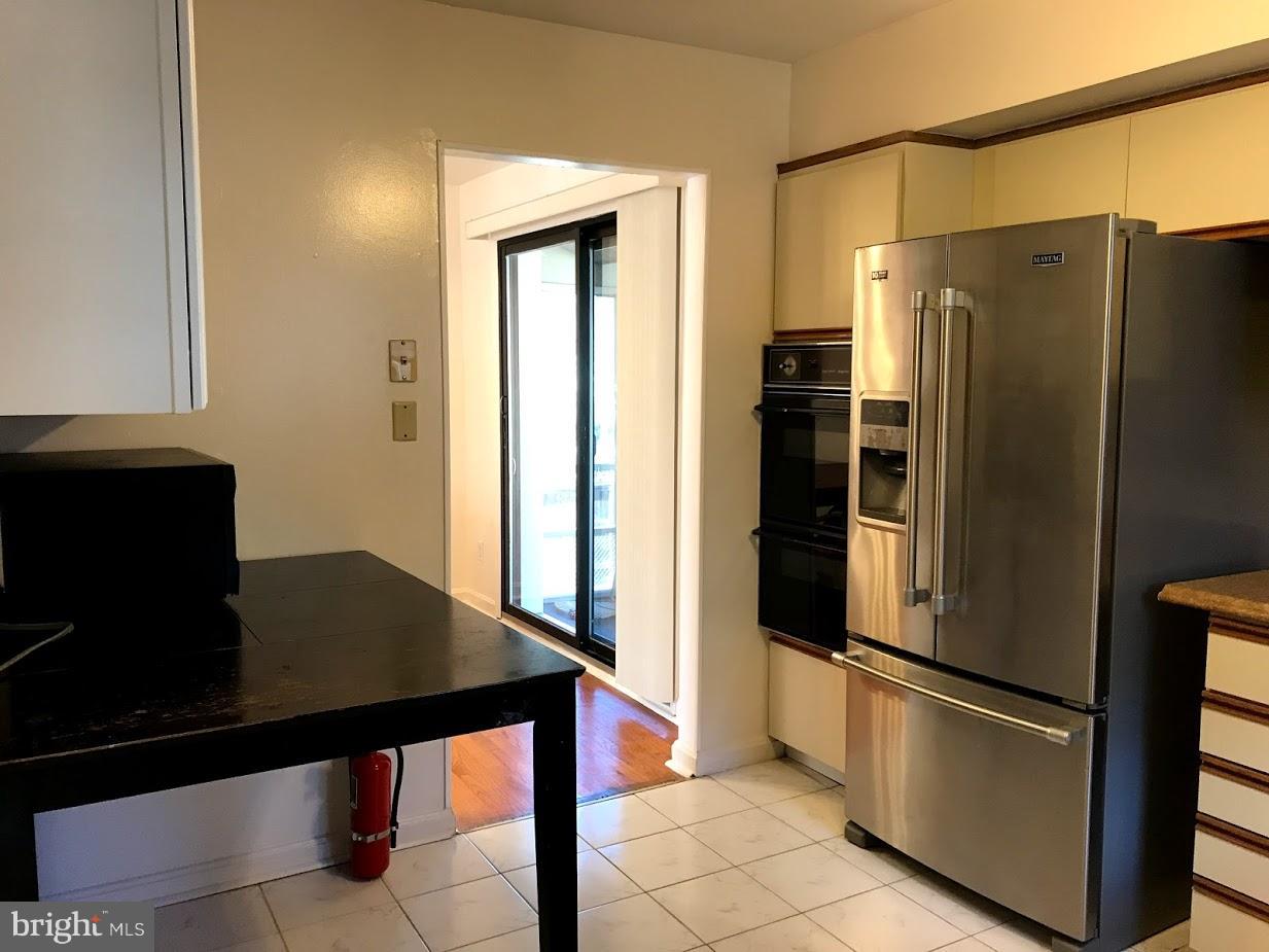 WHEATON OUT RES. (2) - Residential Lease