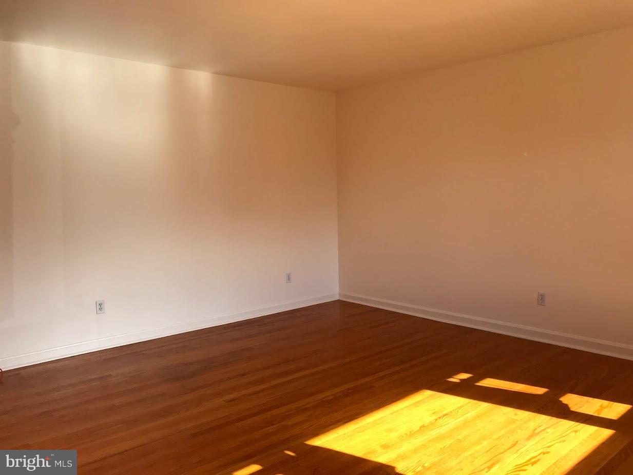 WHEATON OUT RES. (2) - Residential Lease