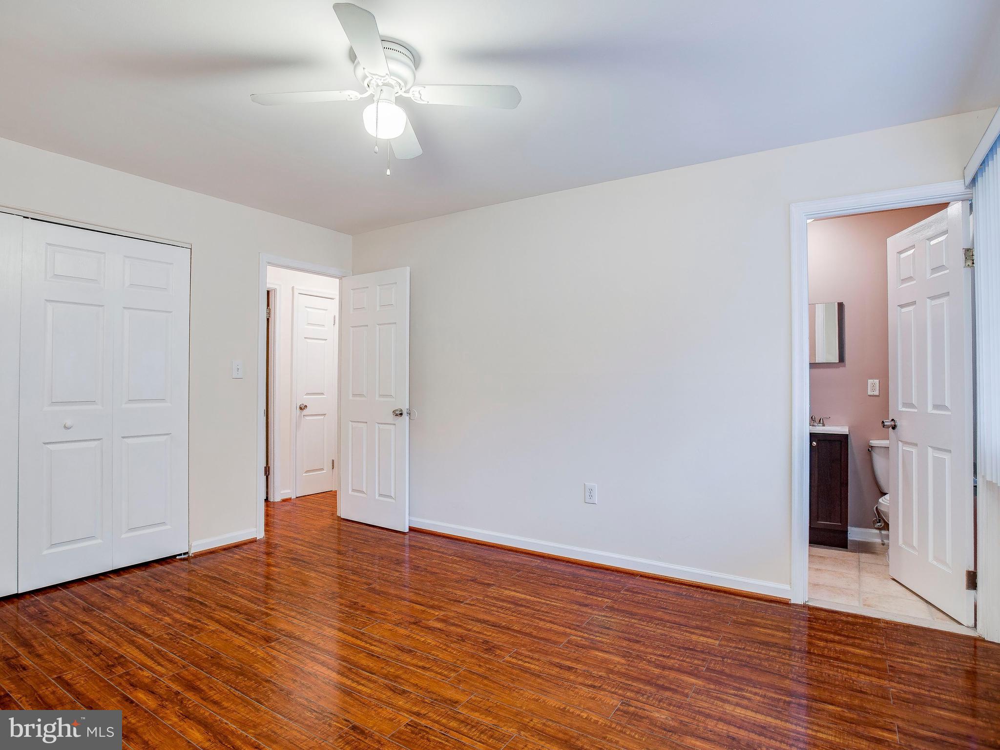 CHADWICK MANOR - Residential