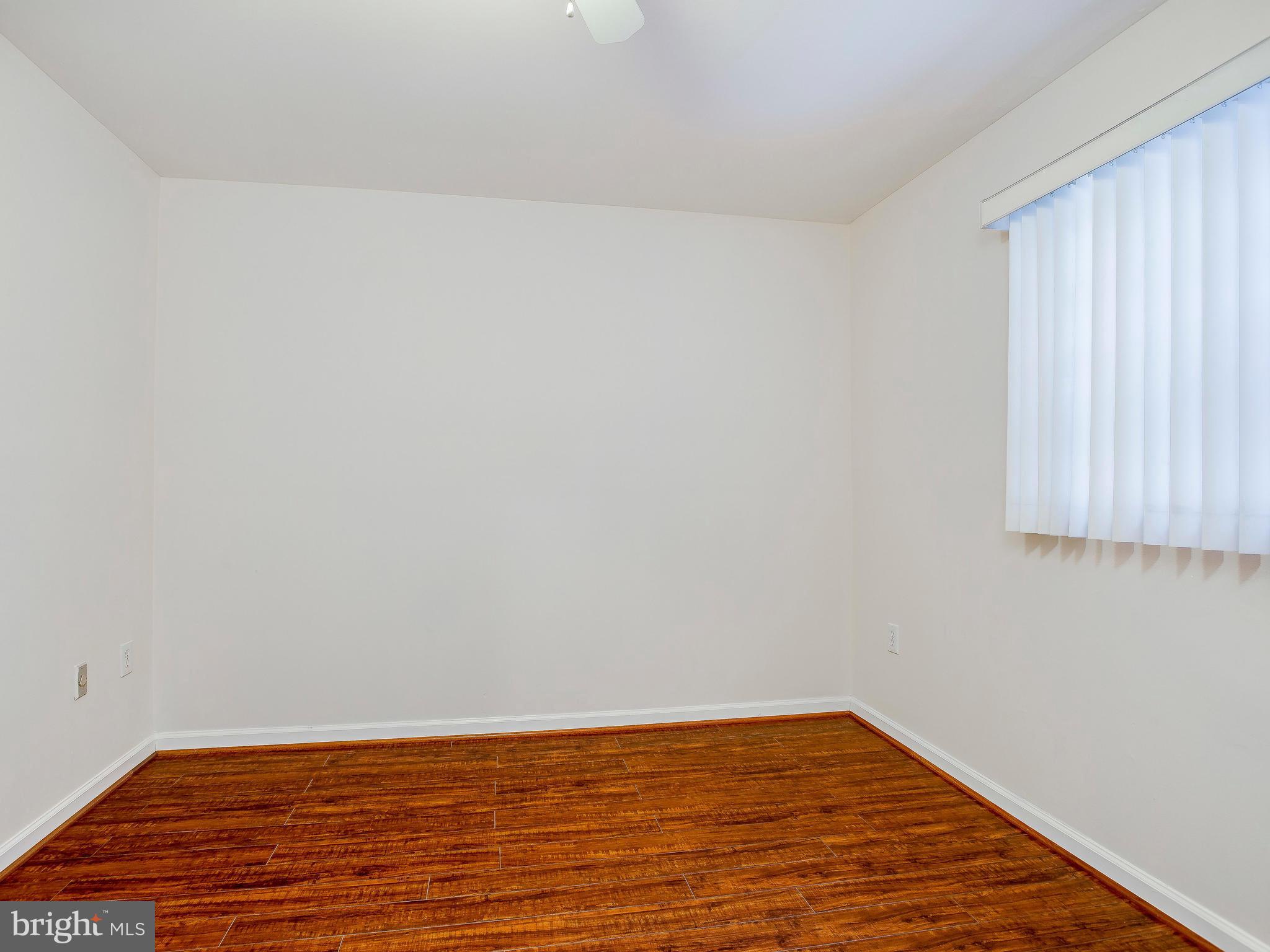 CHADWICK MANOR - Residential