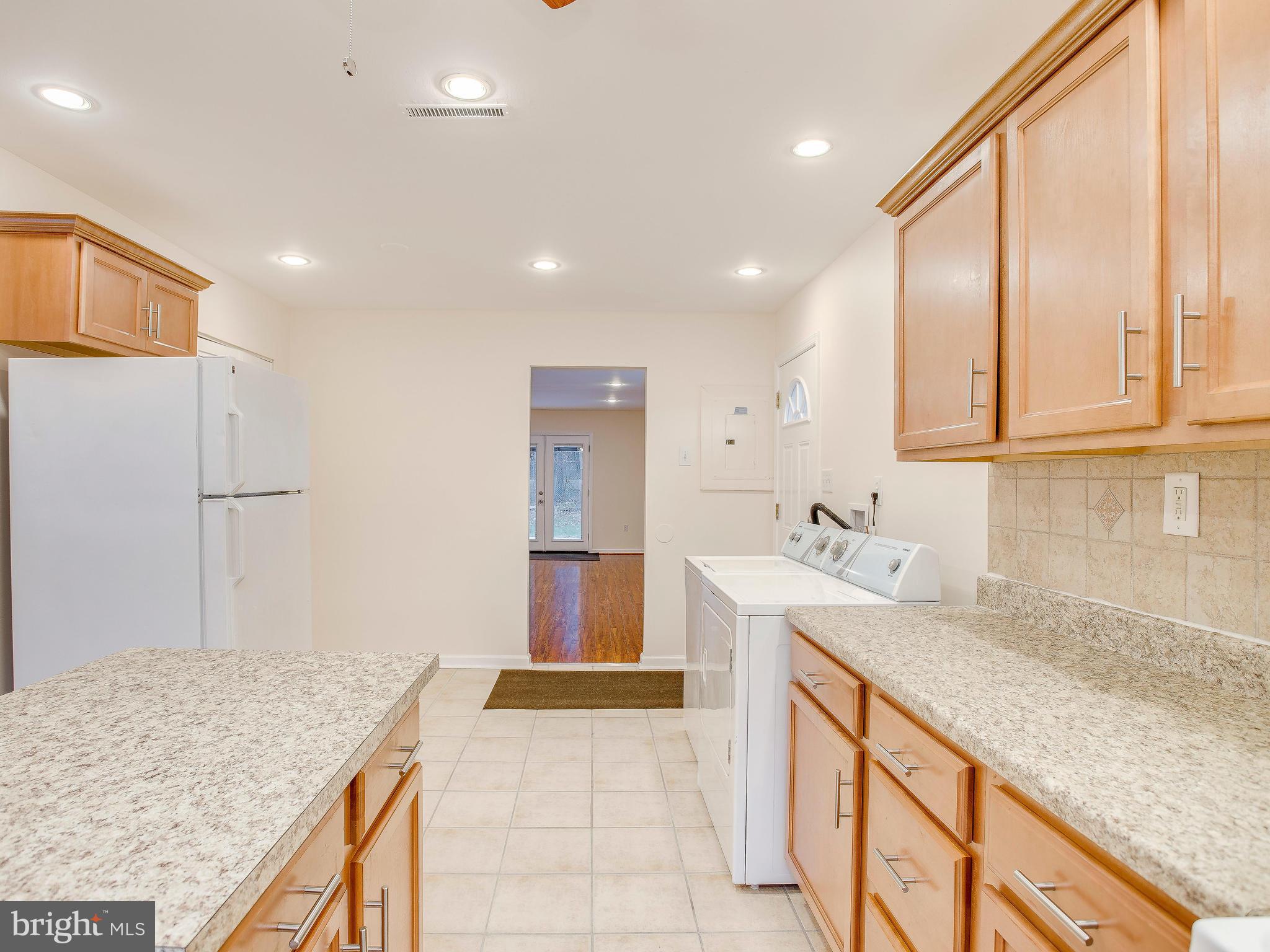 CHADWICK MANOR - Residential