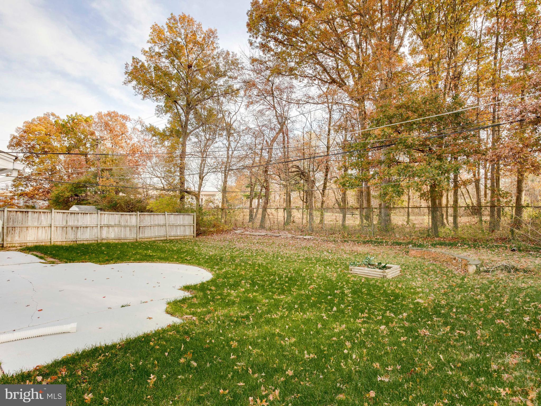 CHADWICK MANOR - Residential