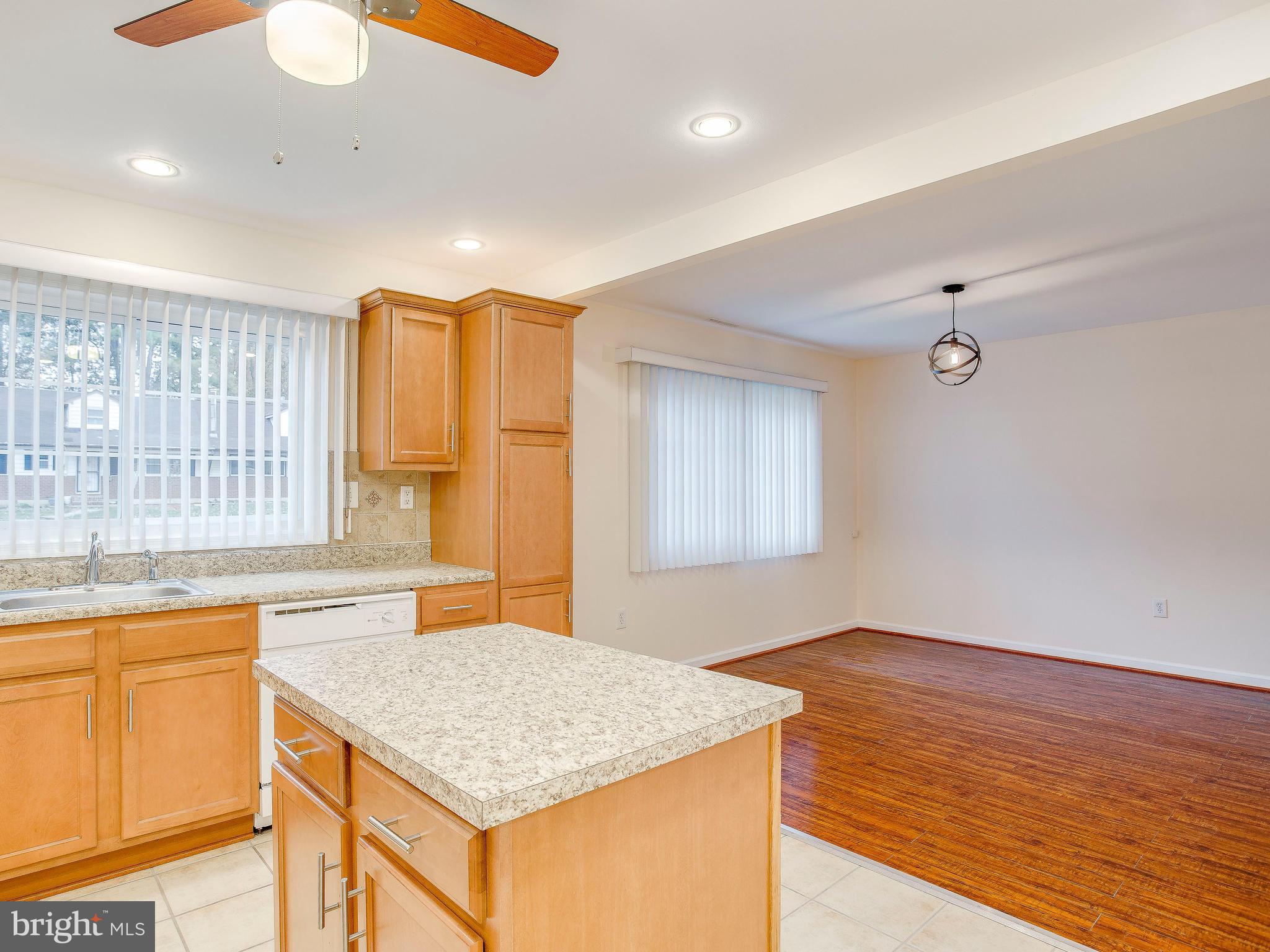 CHADWICK MANOR - Residential