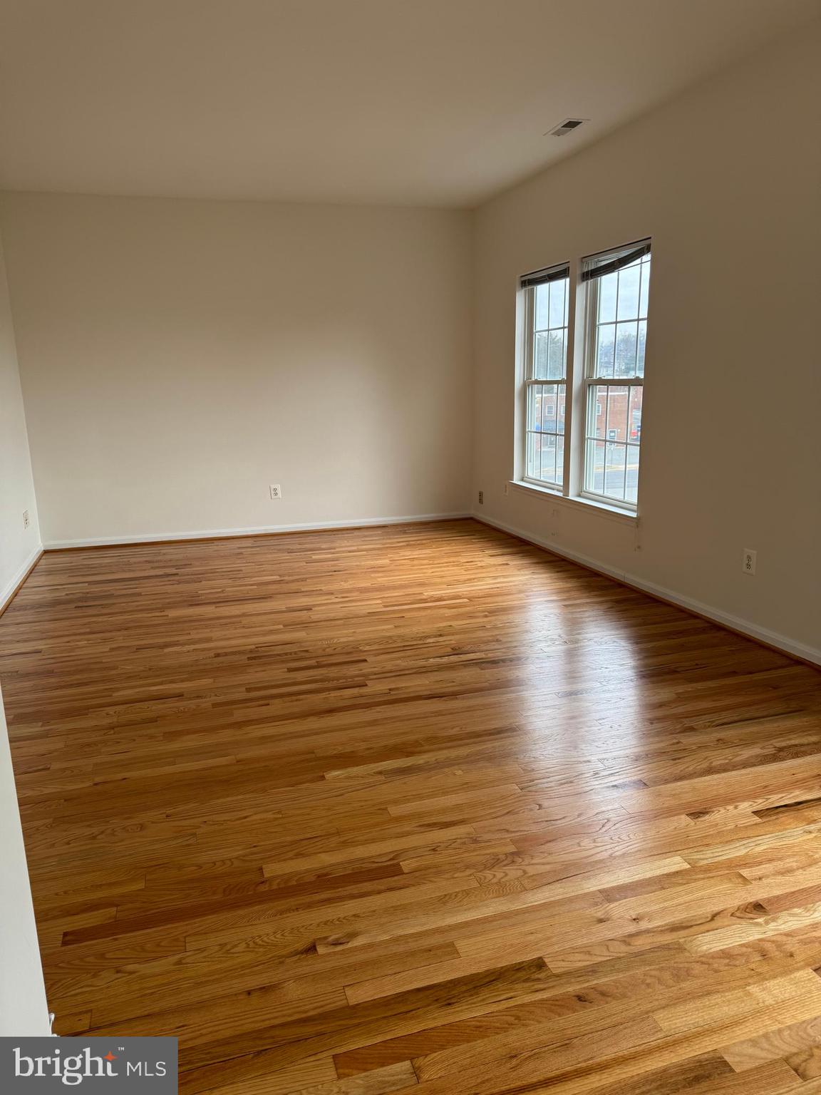 DMV ANNANDALE - Residential