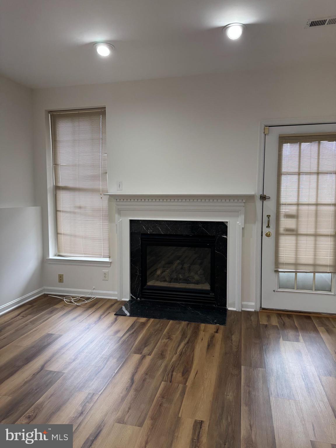 7156 PENNYS TOWN COURT