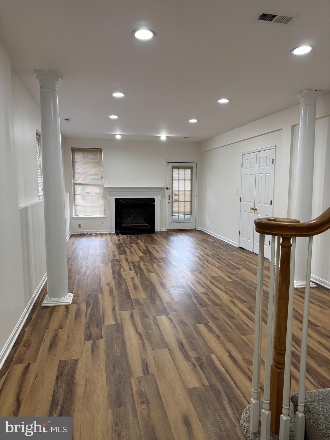 DMV ANNANDALE - Residential