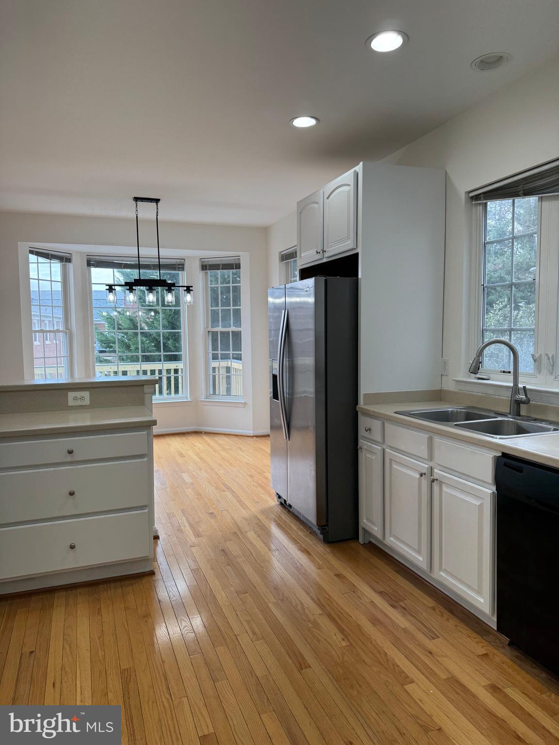 DMV ANNANDALE - Residential