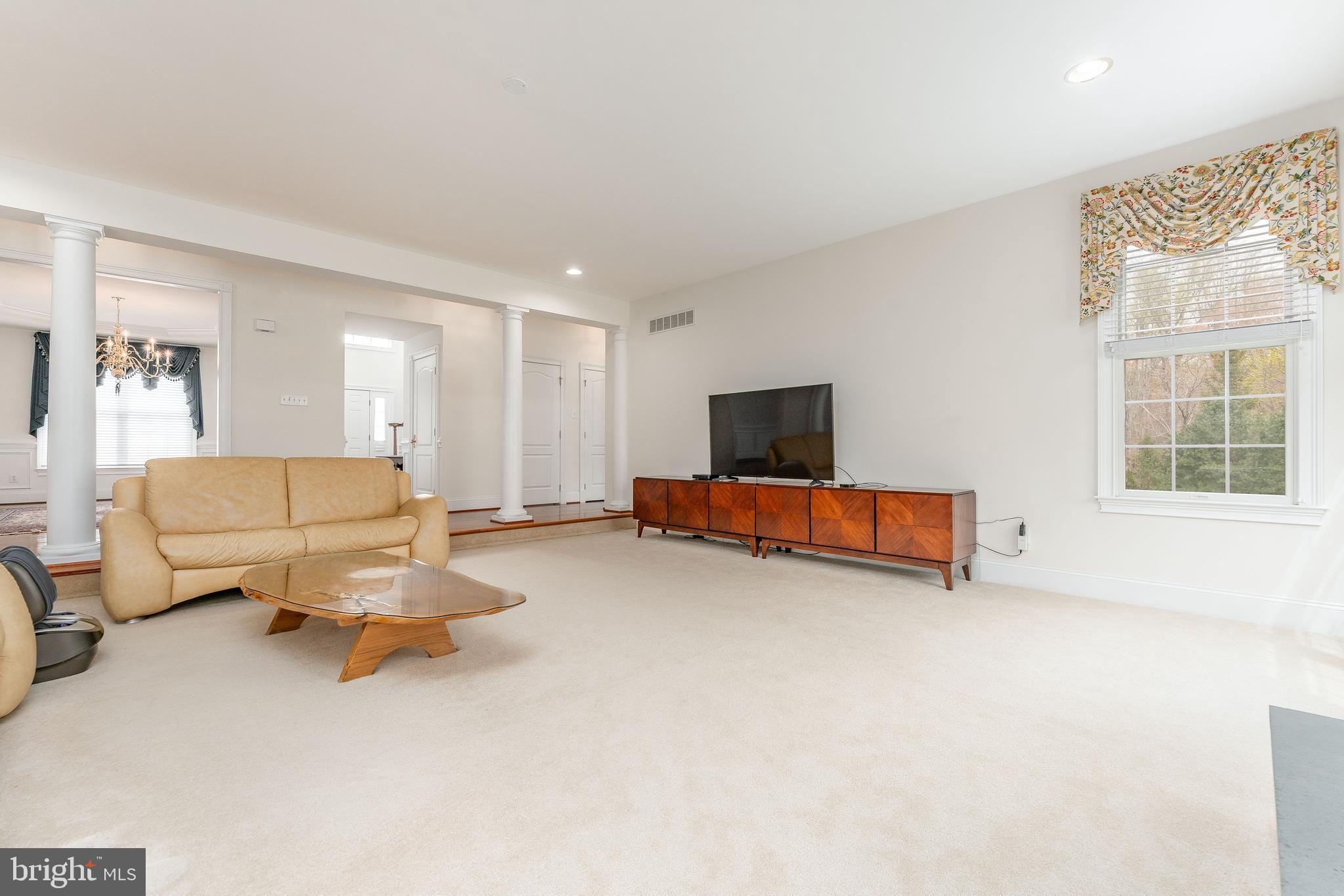 TALL TREES AT THOR - Residential