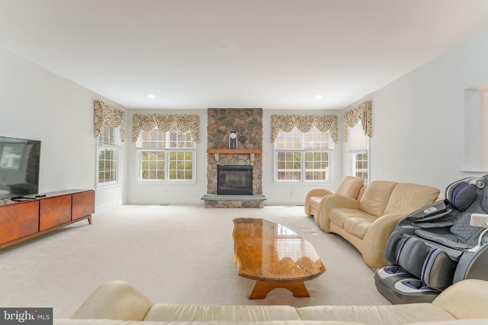 TALL TREES AT THOR - Residential