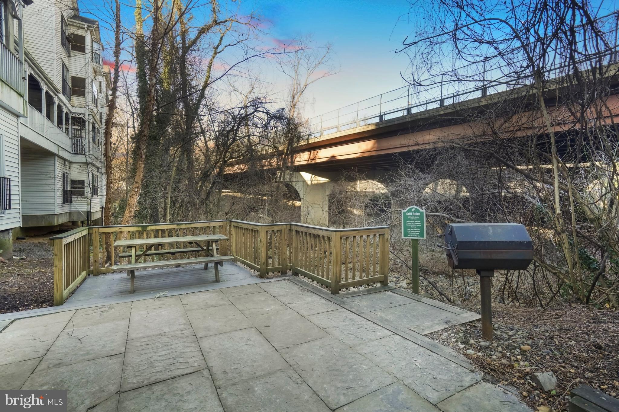 SPOUT RUN TERRACE - Residential