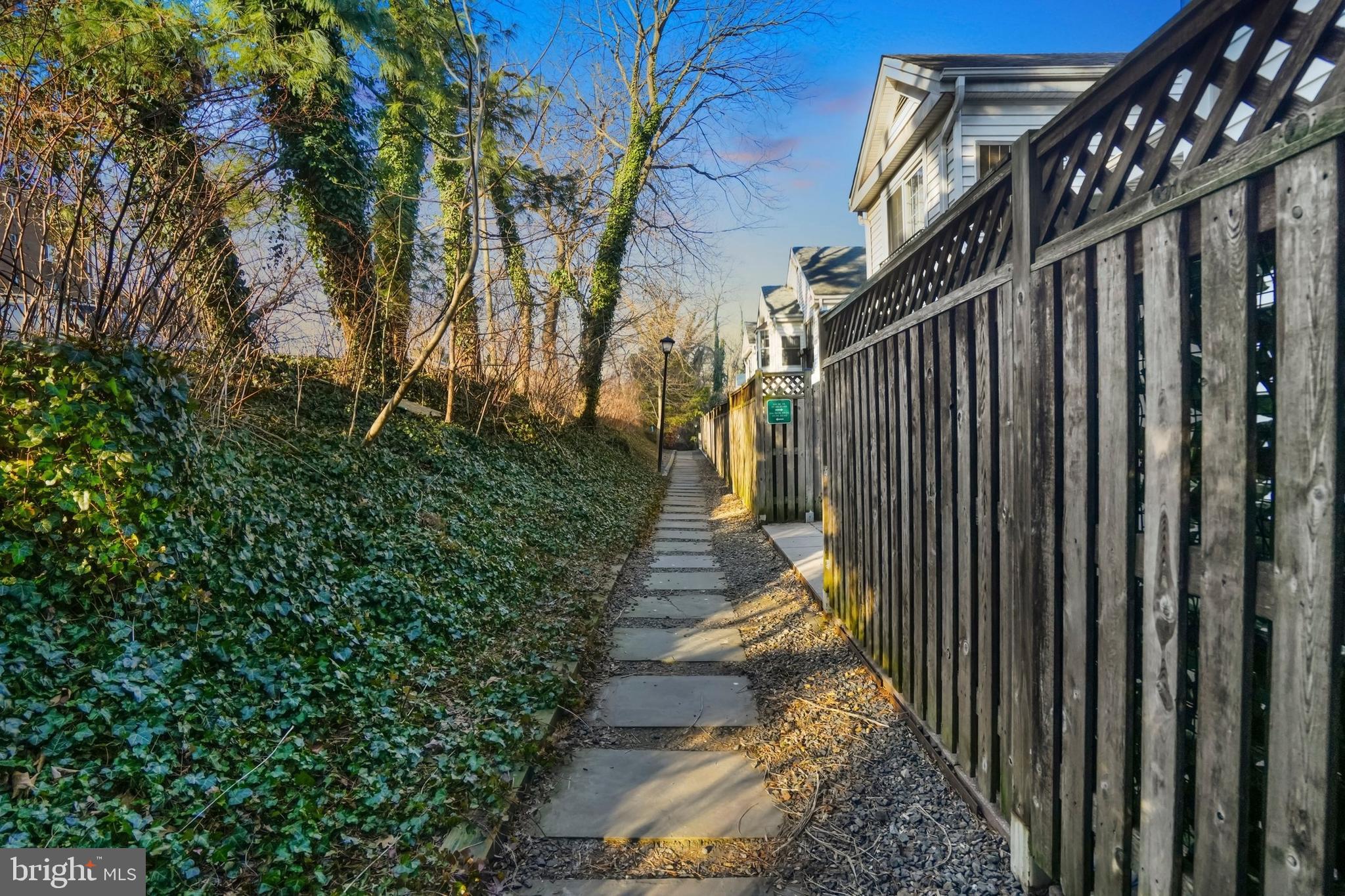 SPOUT RUN TERRACE - Residential