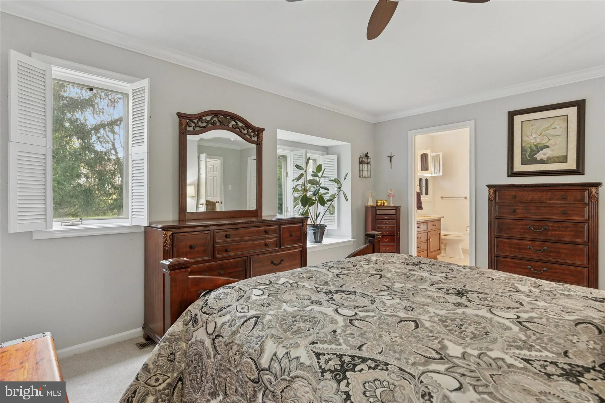 West Chester, Pennsylvania 19380, United States, 2 Bedrooms Bedrooms, ,2 BathroomsBathrooms,Residential,Pending,118104