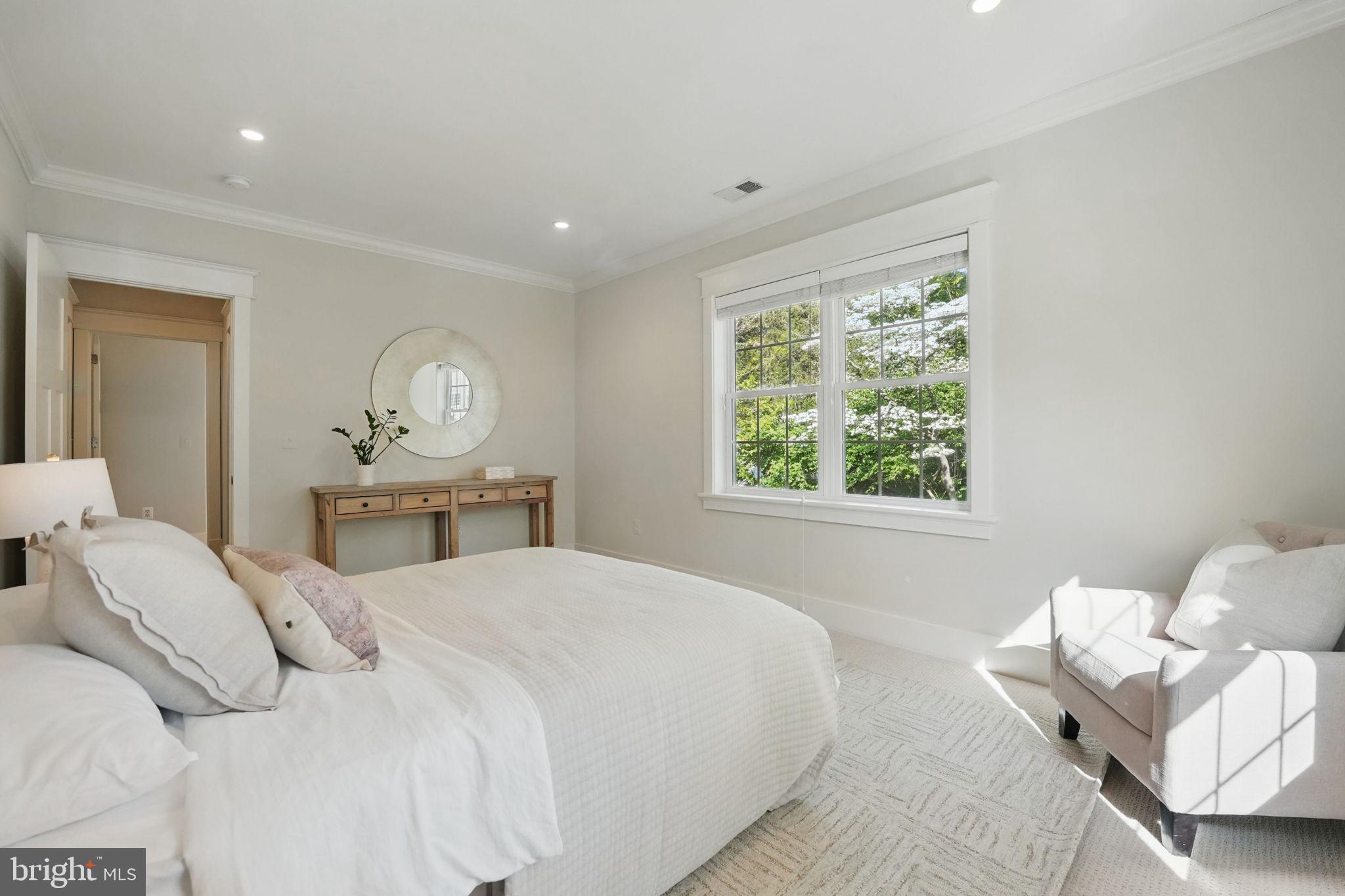 DOMINION HILLS - Residential