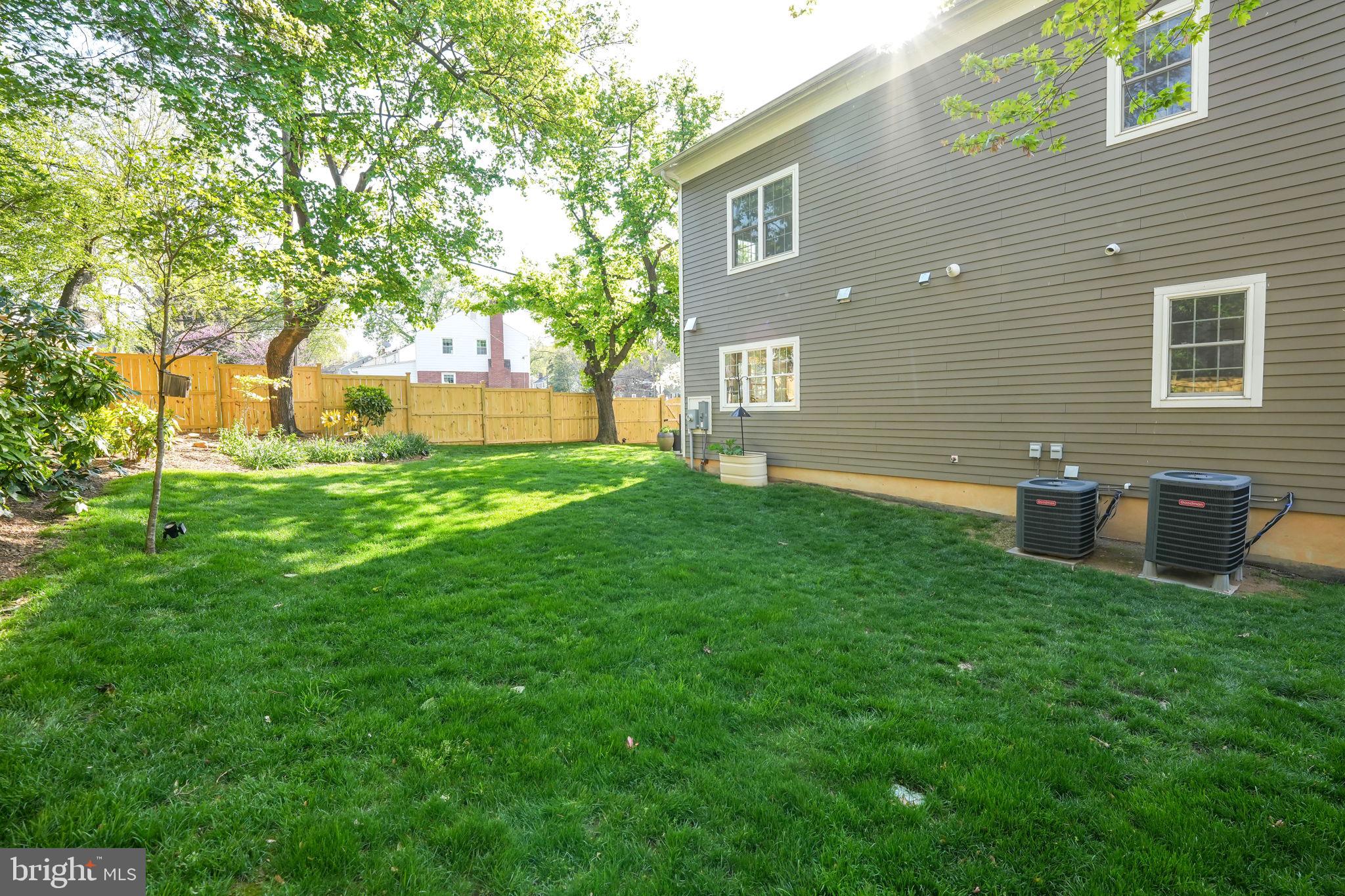 DOMINION HILLS - Residential