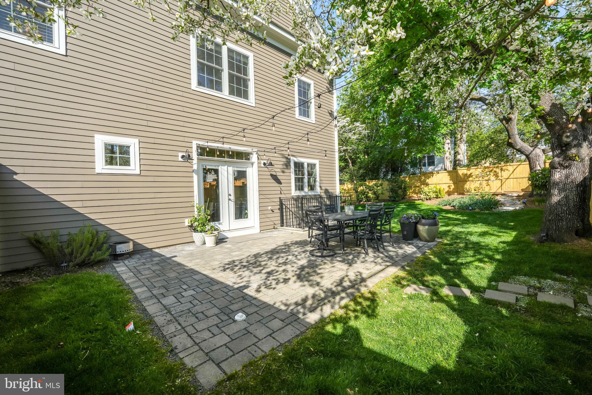 DOMINION HILLS - Residential