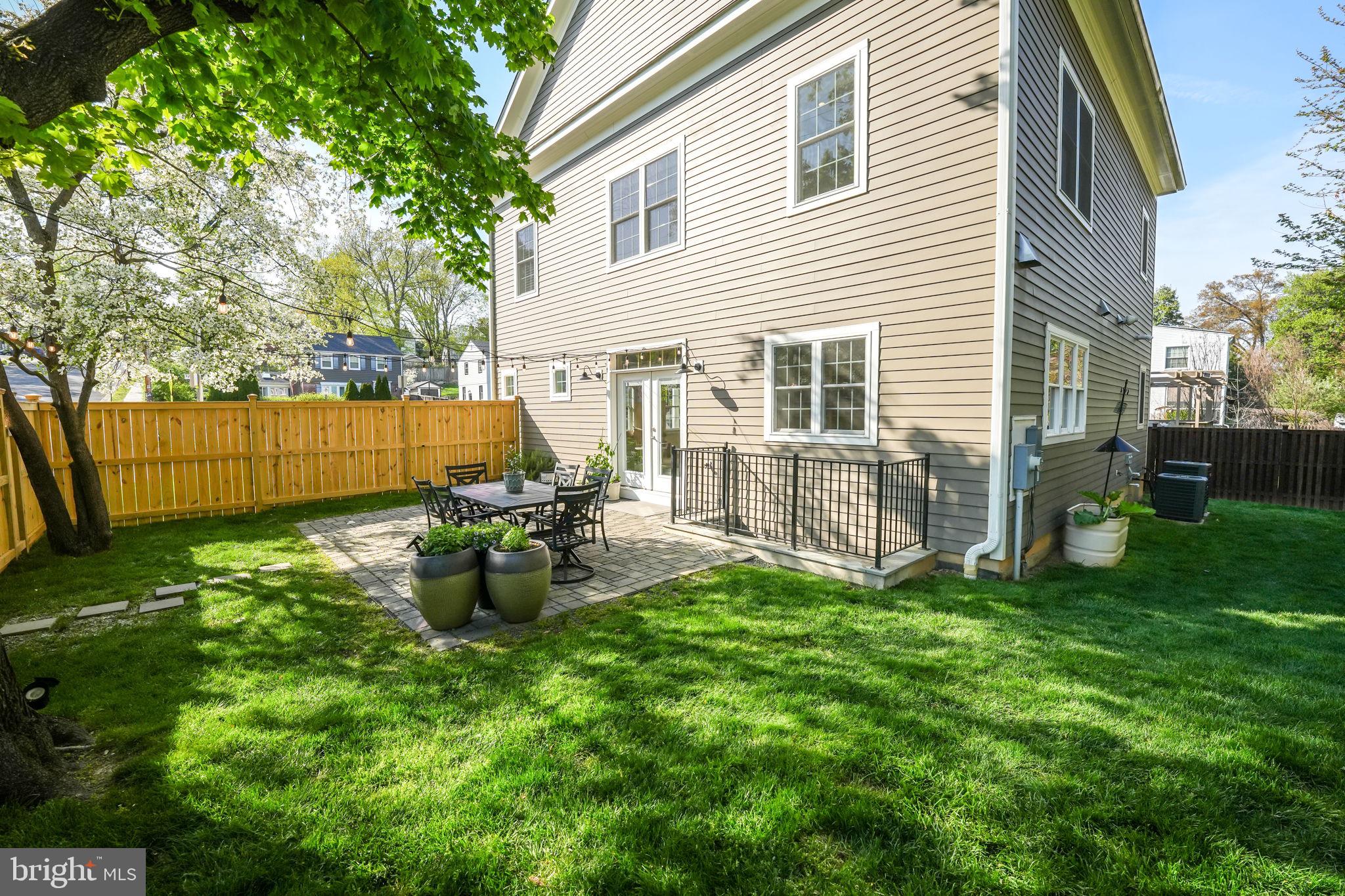 DOMINION HILLS - Residential