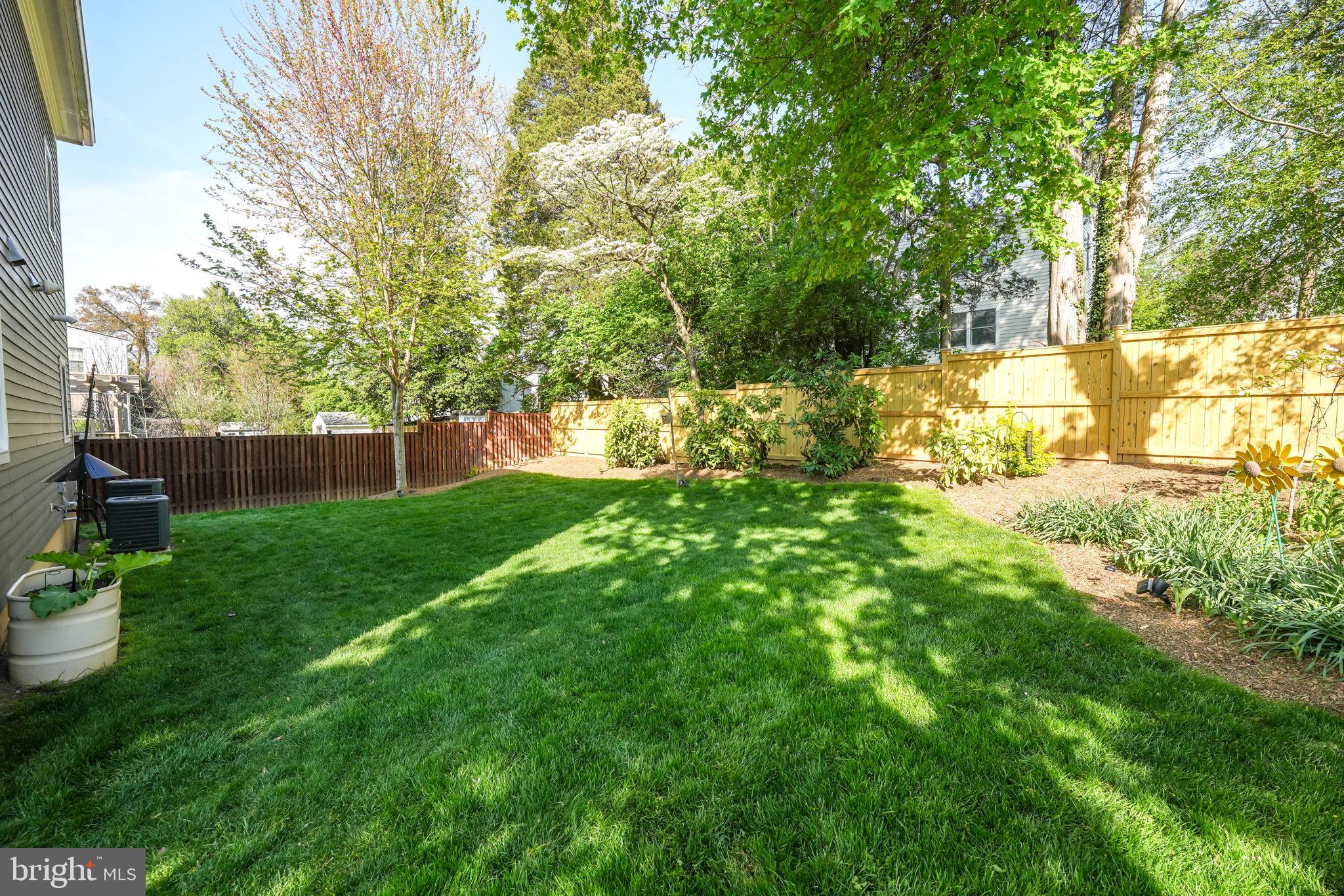 DOMINION HILLS - Residential