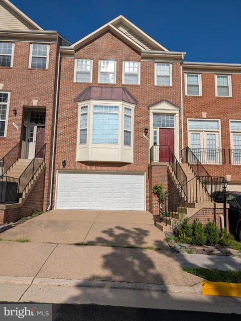 Townhouse For Sale - 5269 Morning Mist Lane<br/> ALEXANDRIA, VA 22312