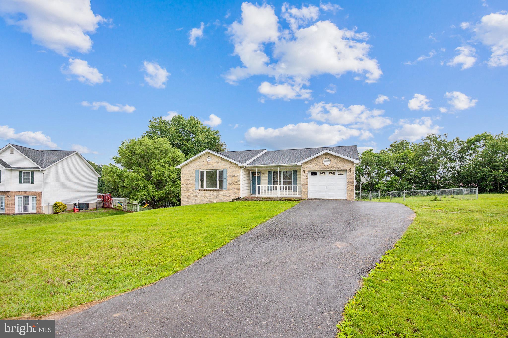 FOREST HEIGHTS - Residential