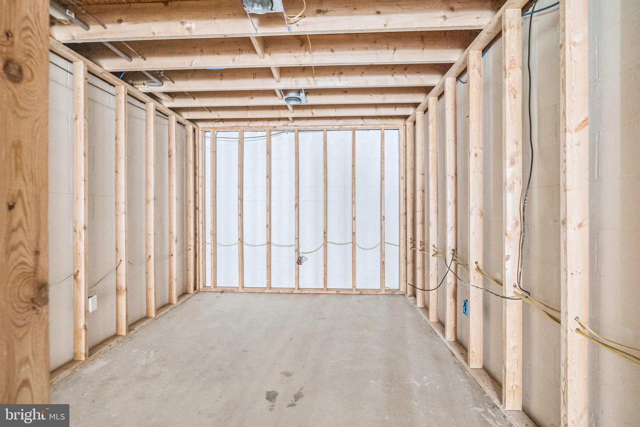 FOREST HEIGHTS - Residential