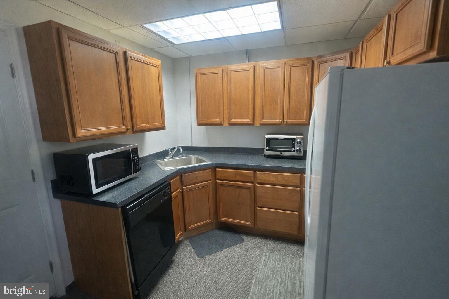 2915 HUNTER MILL ROAD 18