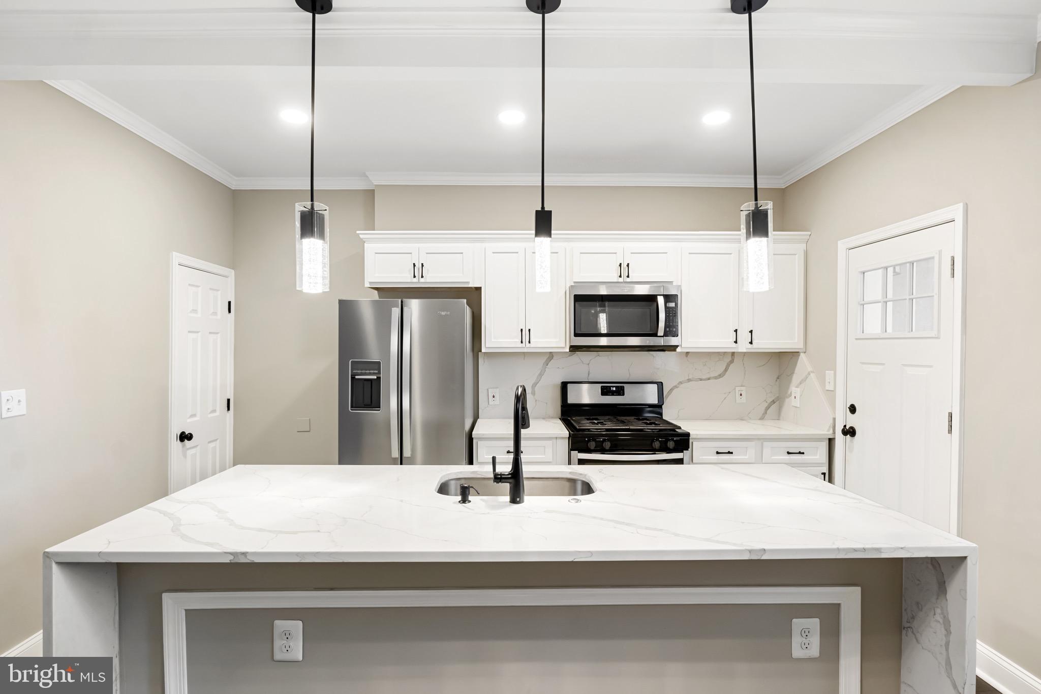 BALTIMORE EAST - SOUTH CLIFTON PARK HIST. DISTRICT - Residential