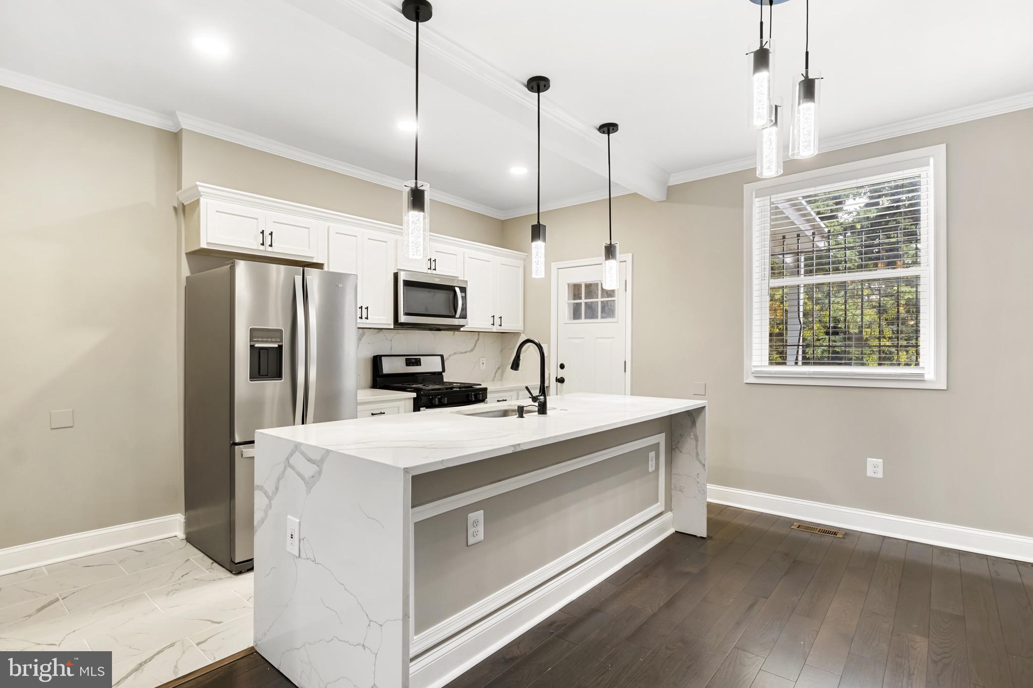 BALTIMORE EAST - SOUTH CLIFTON PARK HIST. DISTRICT - Residential